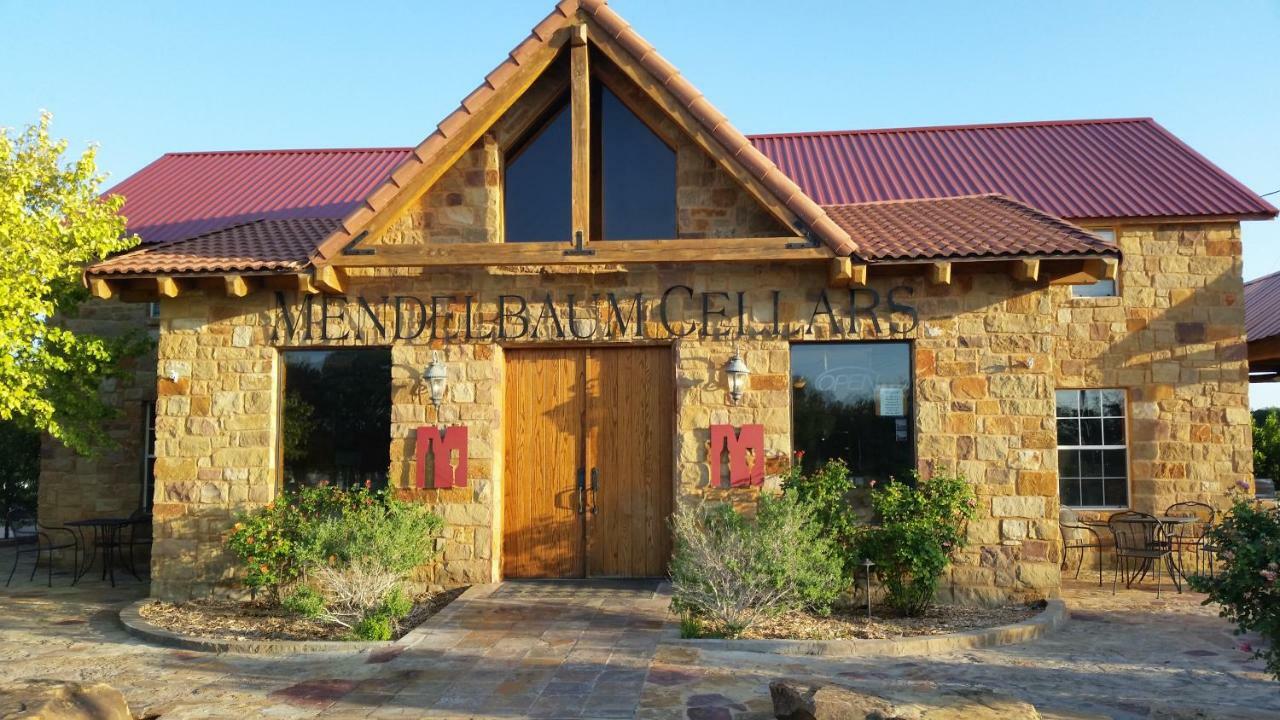 Pecan Cabin เฟรเดอริกส์เบิร์ก ภายนอก รูปภาพ